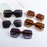 1PC Unisex Fashion Oversized Square Sunglasses Retro Big Frame Flat Top Sun Glasses Luxury Shades UV400 Protection Eyeglasses